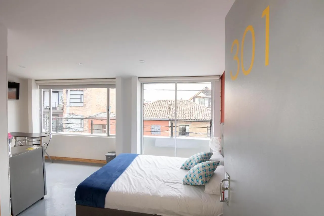 Apartasuites Bogota Campin Apartamento